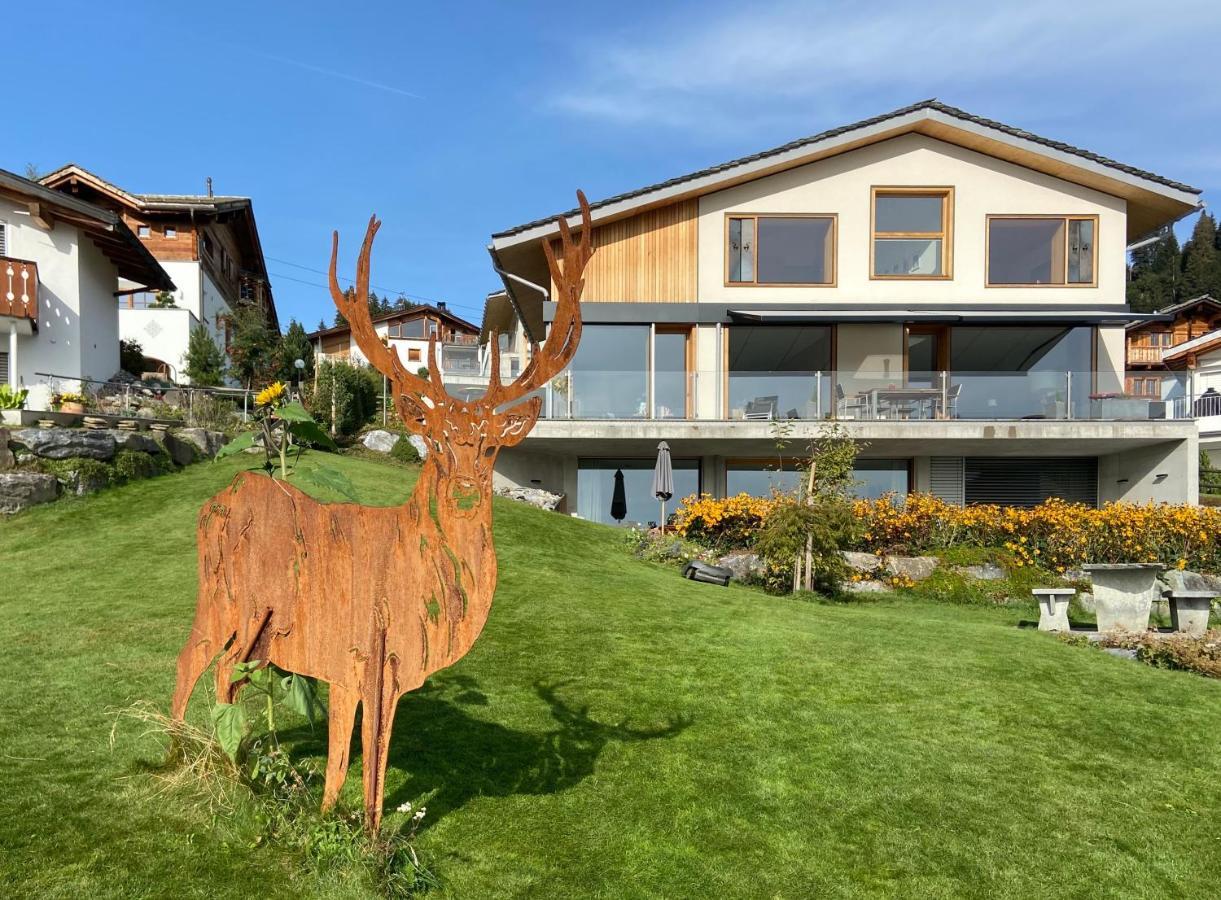 Casa Admisa, Spektakulaere Aussicht, Ski In And Out, Hochwertige Einrichtung, Valserstein Und Eiche Flims Dış mekan fotoğraf