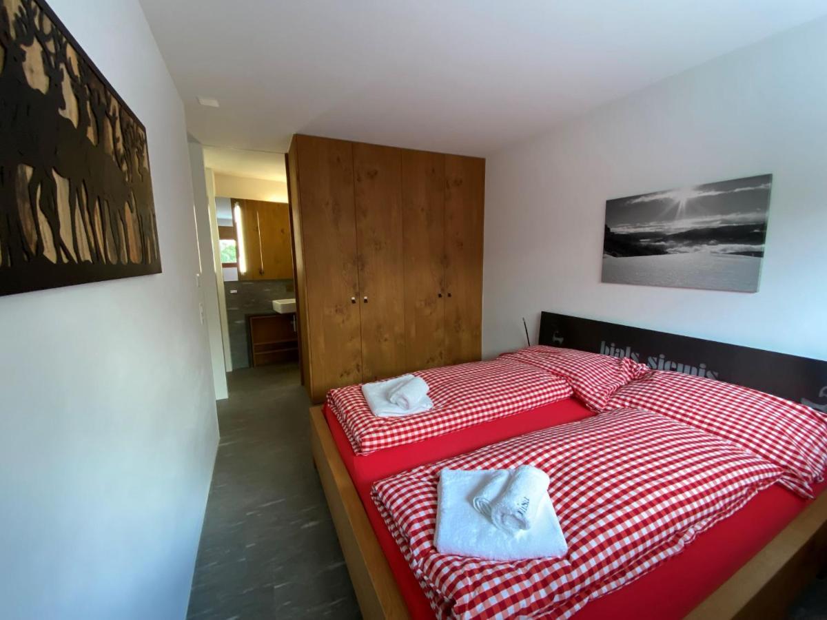 Casa Admisa, Spektakulaere Aussicht, Ski In And Out, Hochwertige Einrichtung, Valserstein Und Eiche Flims Dış mekan fotoğraf