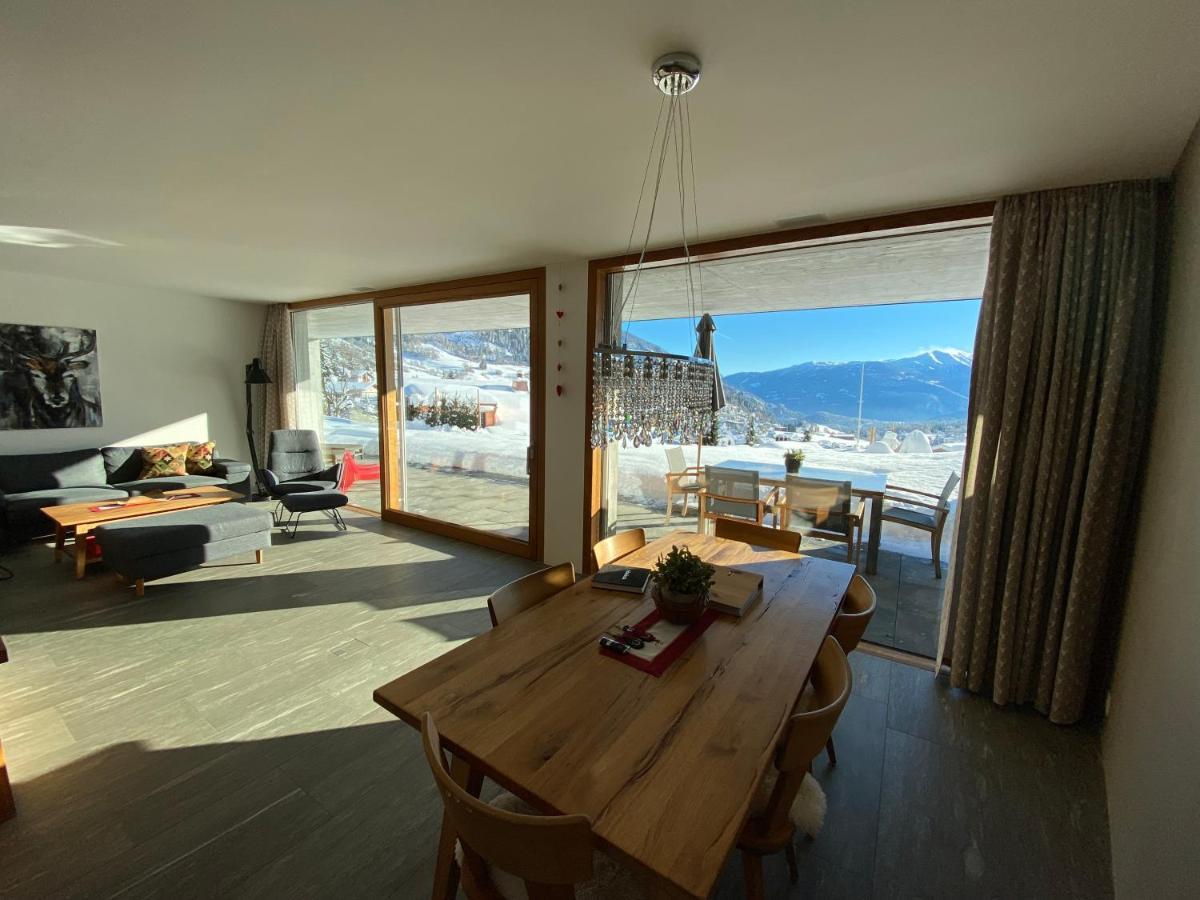 Casa Admisa, Spektakulaere Aussicht, Ski In And Out, Hochwertige Einrichtung, Valserstein Und Eiche Flims Dış mekan fotoğraf