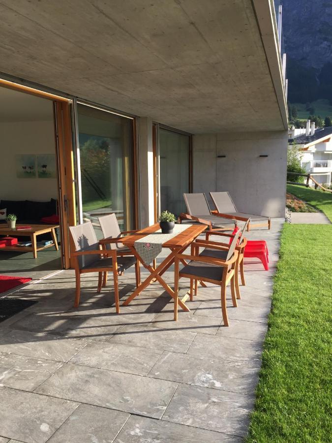 Casa Admisa, Spektakulaere Aussicht, Ski In And Out, Hochwertige Einrichtung, Valserstein Und Eiche Flims Dış mekan fotoğraf